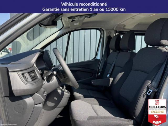 Renault Trafic image 9