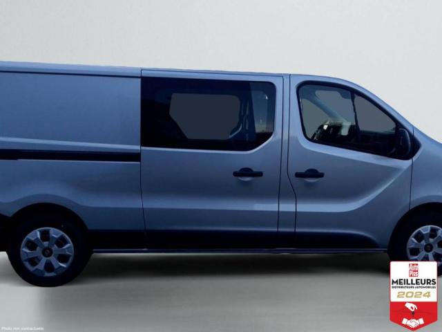 Renault Trafic image 1