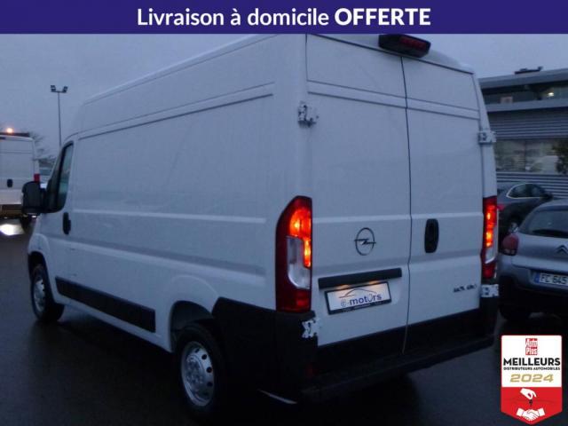 Opel Movano image 9