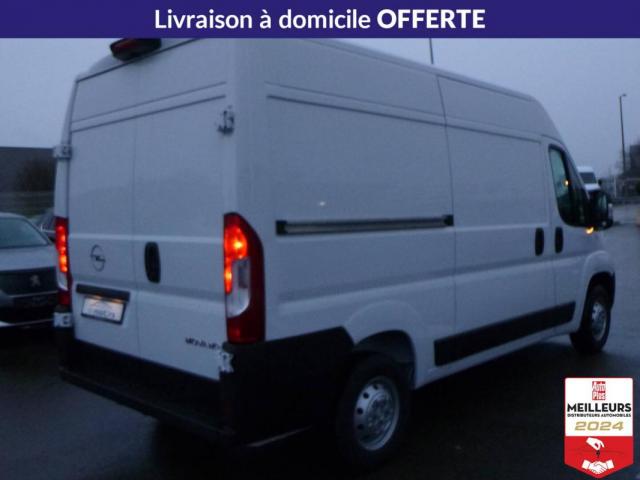 Opel Movano image 8