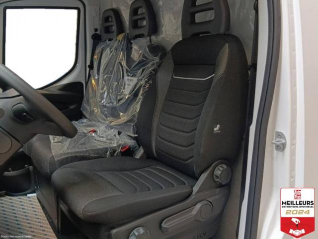 Iveco Daily image 6