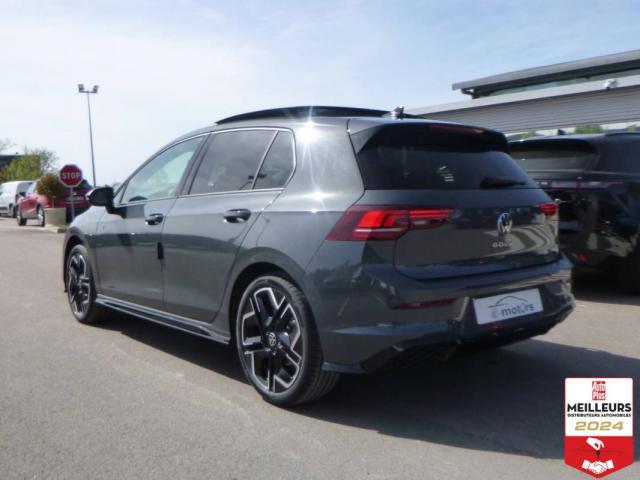 Volkswagen Golf image 8