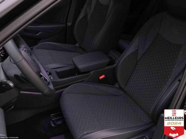 Volkswagen T-Roc image 2