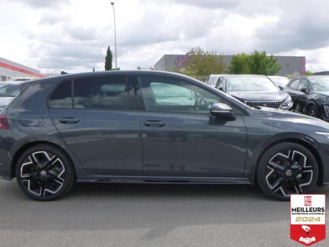 Volkswagen Golf image 9