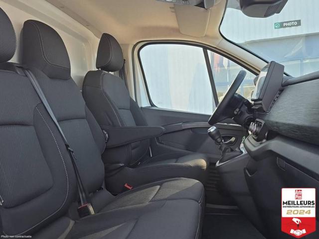 Nissan Primastar image 8
