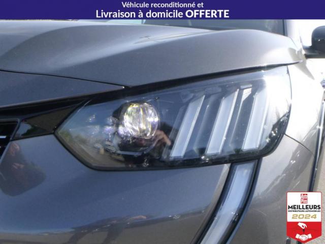 Peugeot 208 image 8