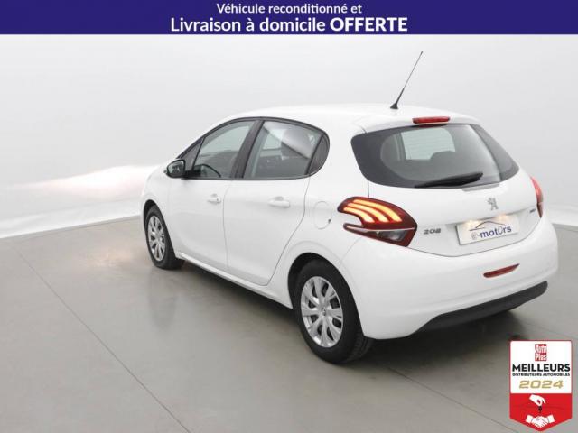 Peugeot 208 image 6