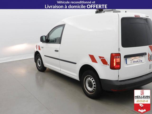 Volkswagen Caddy Van image 6