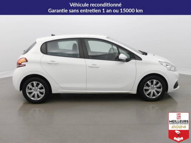 Peugeot 208 image 7