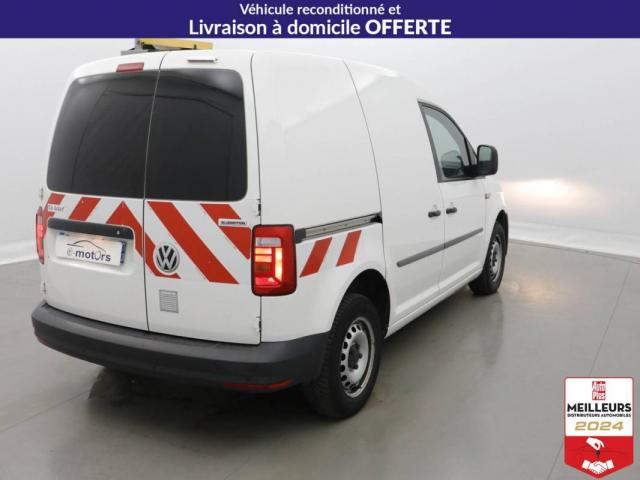 Volkswagen Caddy Van image 6