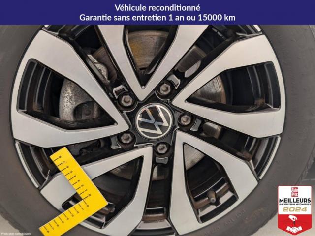 Volkswagen Golf image 9
