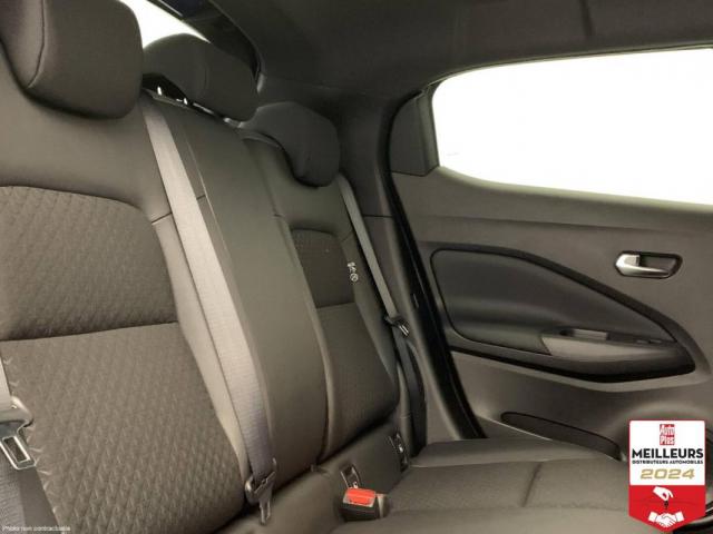 Nissan Juke image 6