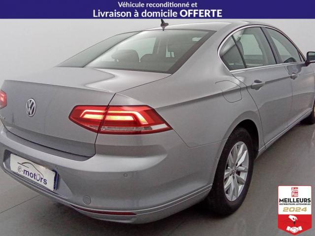 Volkswagen Passat image 3