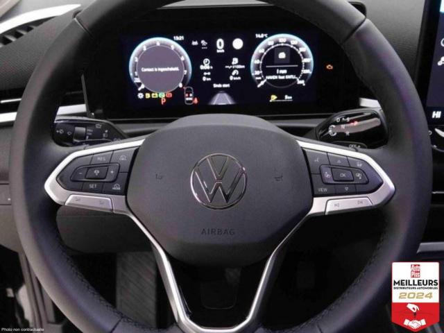 Volkswagen T-Roc image 6