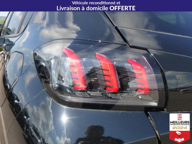 Peugeot 208 image 2