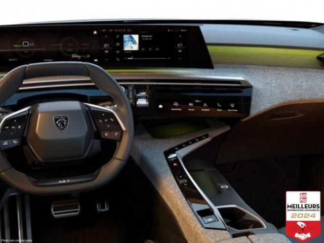Peugeot 5008 image 2