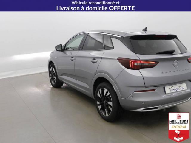 Opel Grandland image 8