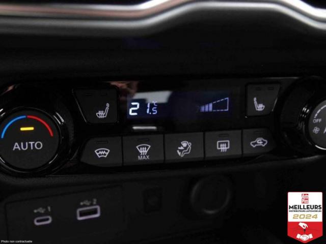 Nissan Juke image 6