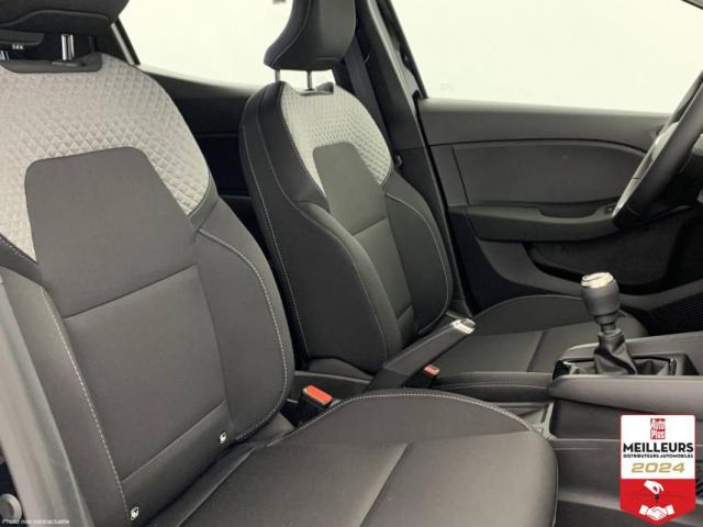 Renault Clio image 8