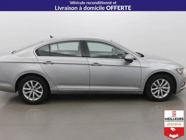 Volkswagen Passat image 9