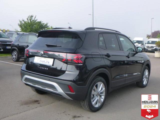 Volkswagen T-Cross image 1