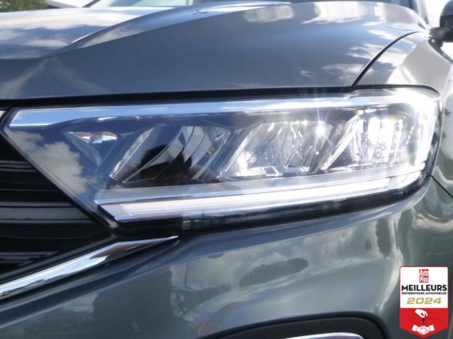 Volkswagen T-Roc image 8