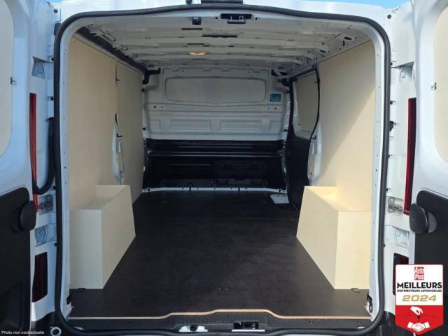 Nissan Primastar image 9