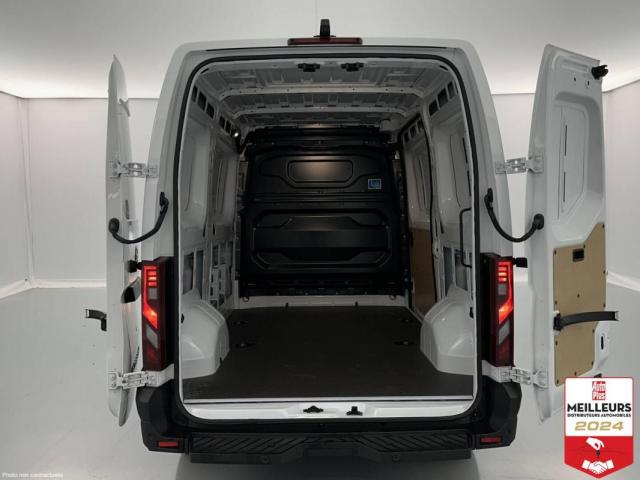 Nissan Interstar image 5