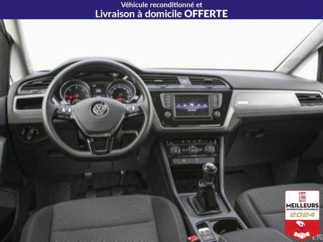 Volkswagen Touran image 4