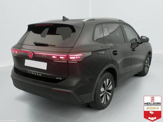 Volkswagen Tiguan image 8