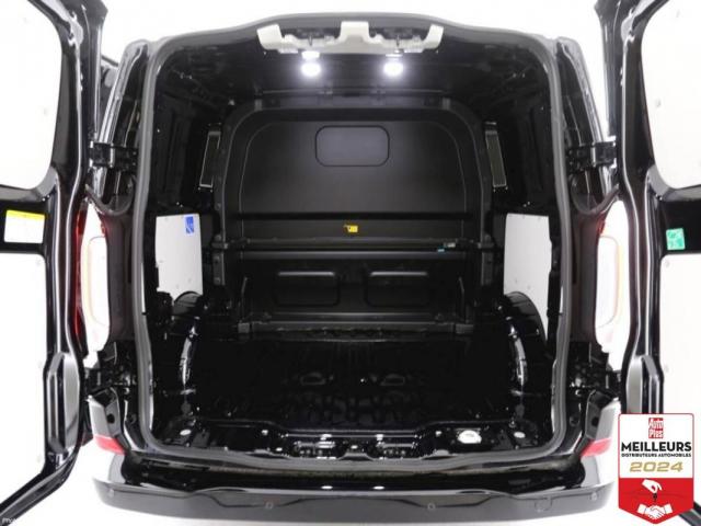 Volkswagen Transporter image 2