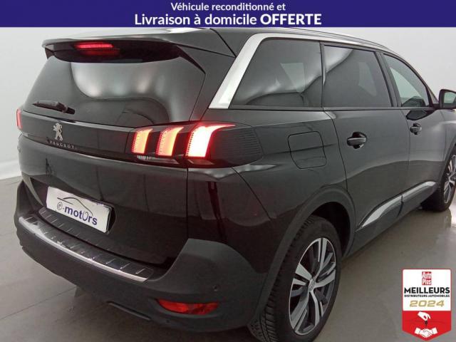 Peugeot 5008 image 8