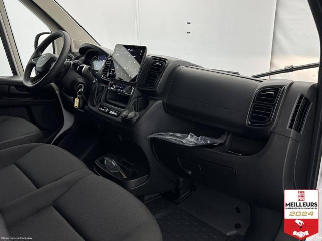 Peugeot Boxer image 3