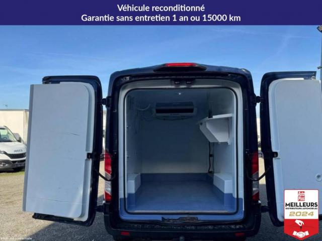 Ford Transit image 6