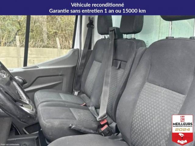 Ford Transit image 8