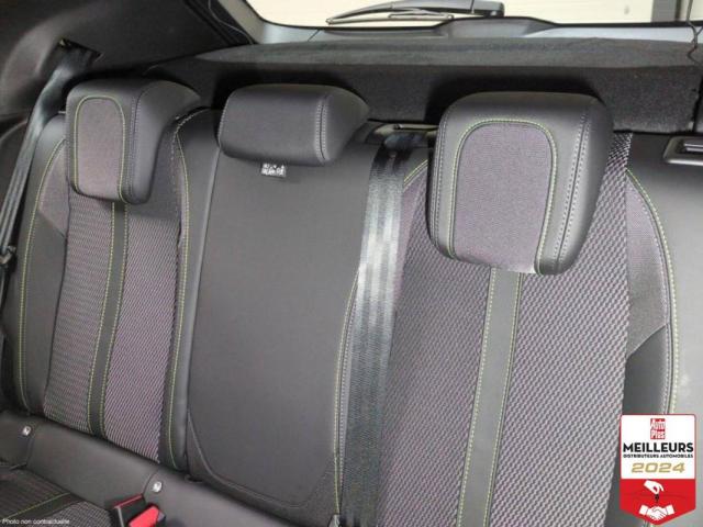 Peugeot 2008 image 7
