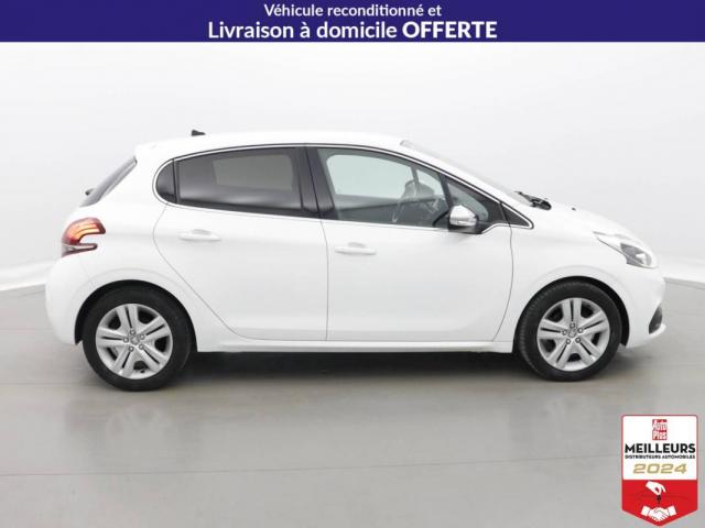 Peugeot 208 image 4