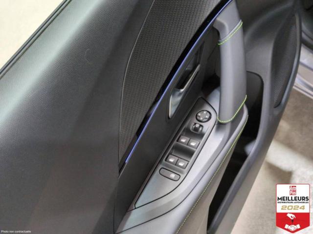 Peugeot 2008 image 6