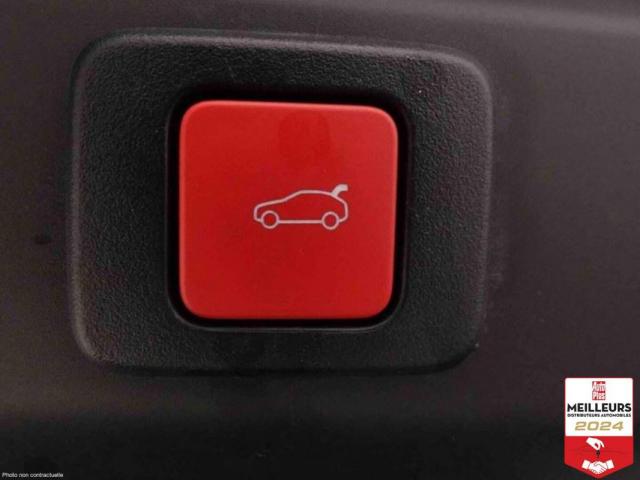 Peugeot 3008 image 2