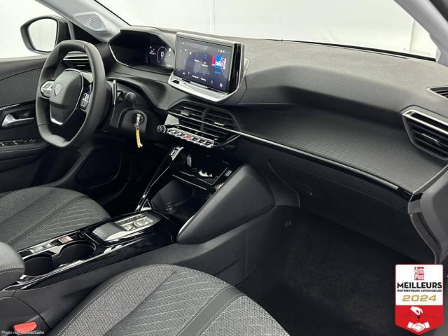 Peugeot 208 image 6
