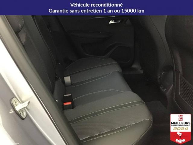 Peugeot 2008 image 8
