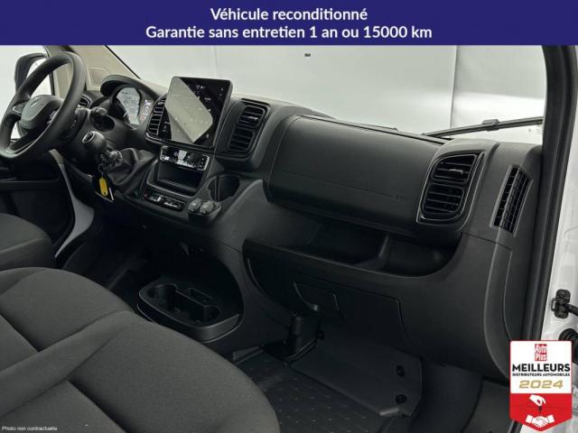 Peugeot Boxer image 1