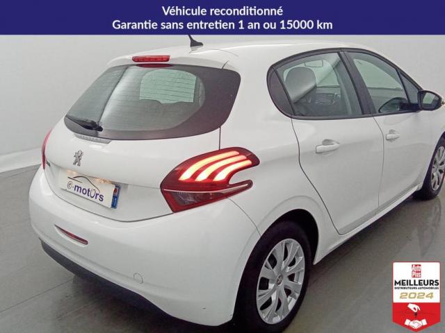 Peugeot 208 image 9