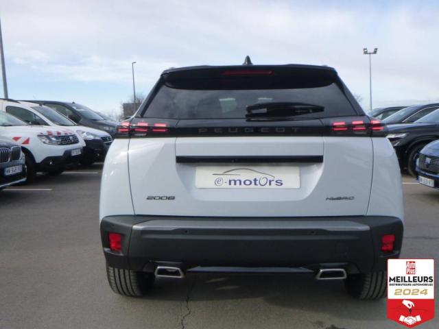 Peugeot 2008 image 8