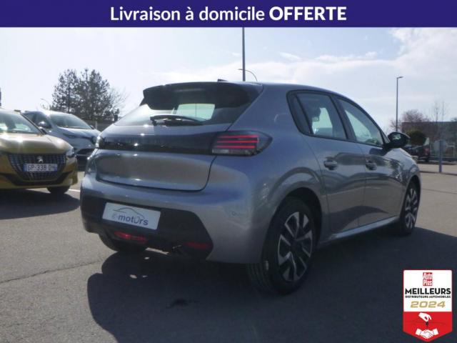 Peugeot 208 image 8