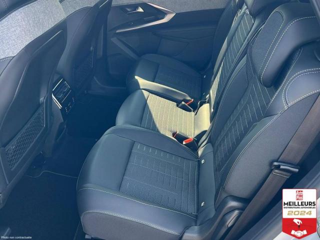 Peugeot 5008 image 1