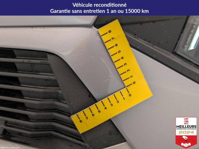 Peugeot 2008 image 2