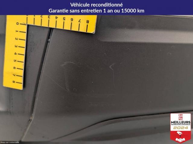 Peugeot 2008 image 3