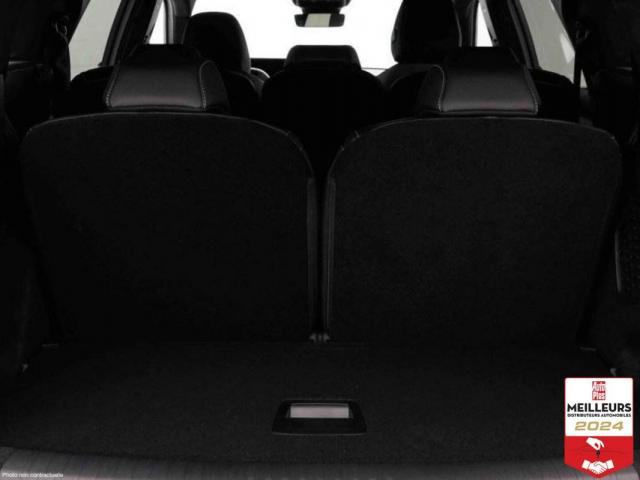 Peugeot 5008 image 1