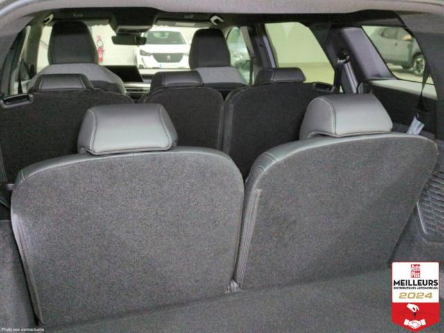 Peugeot 5008 image 1